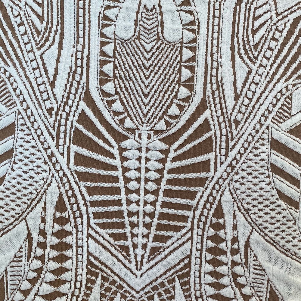 RVN Armor V-Neck Sheath Dress - Picture 10 of 13